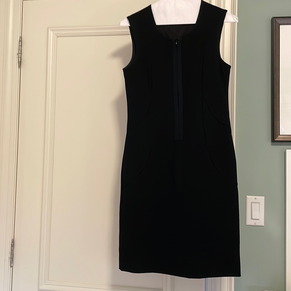 Classic black sheath in stretchy jersey from Baia